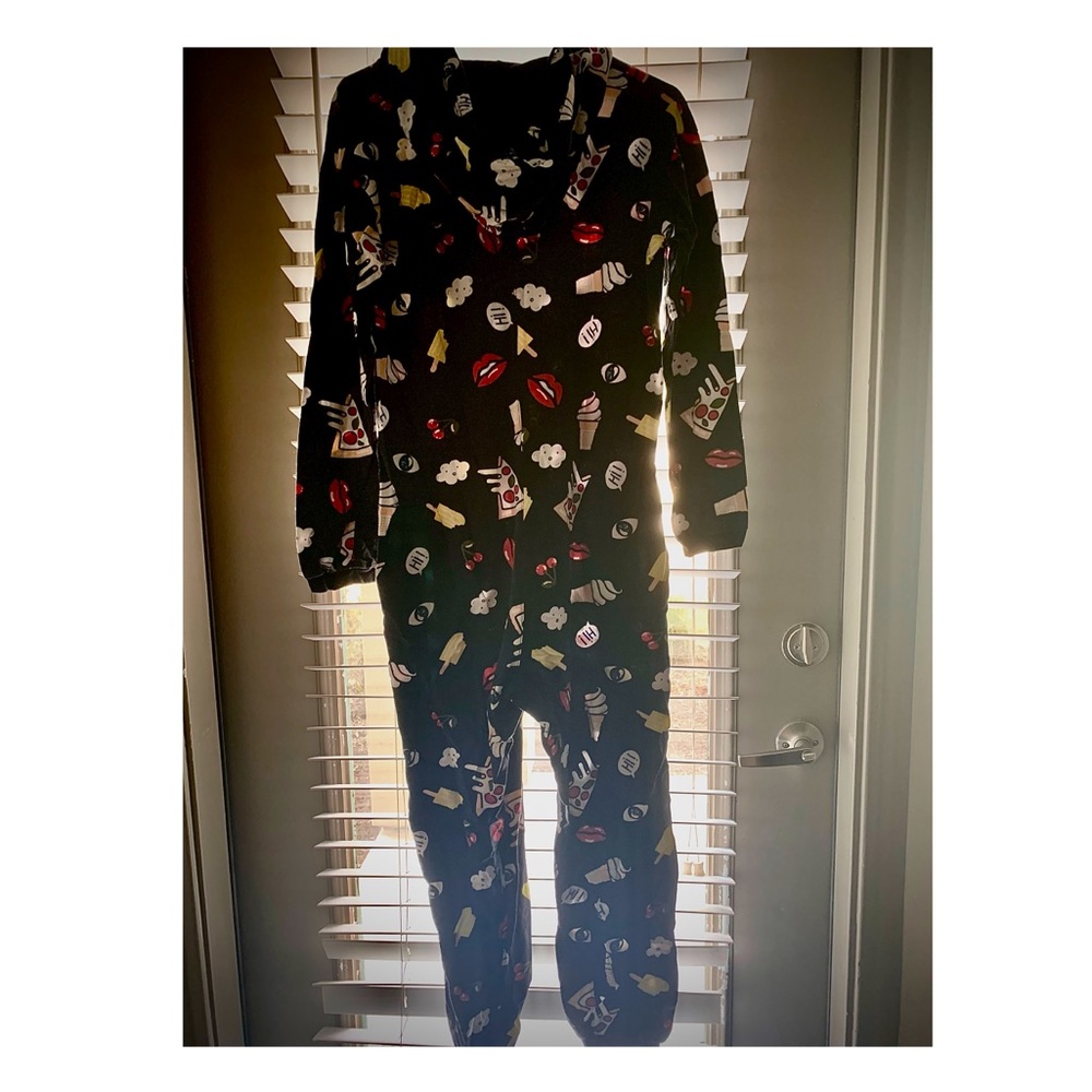 Divided/ H&M Printed Onesie